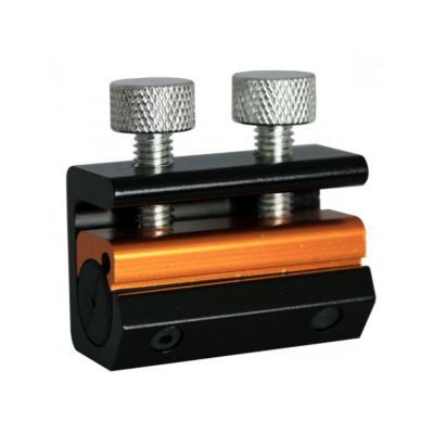 Přípravek pro mazání lanek